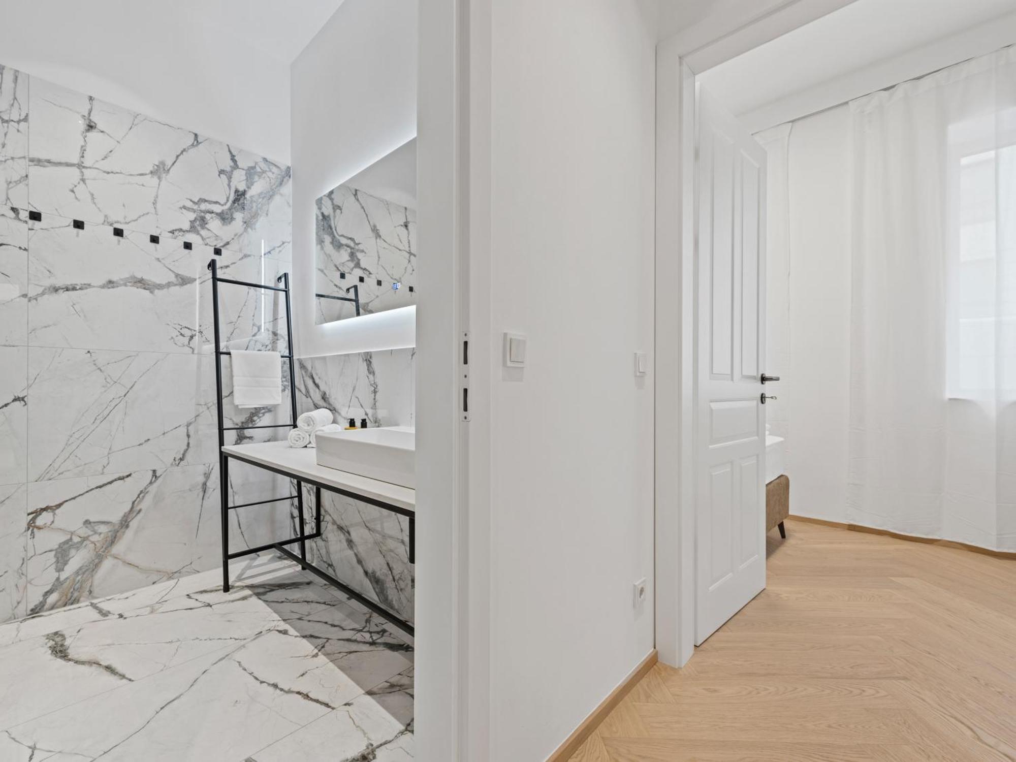 Gt7 Apartments District 9 - Managed By Sky9 Apartments Wien Eksteriør billede